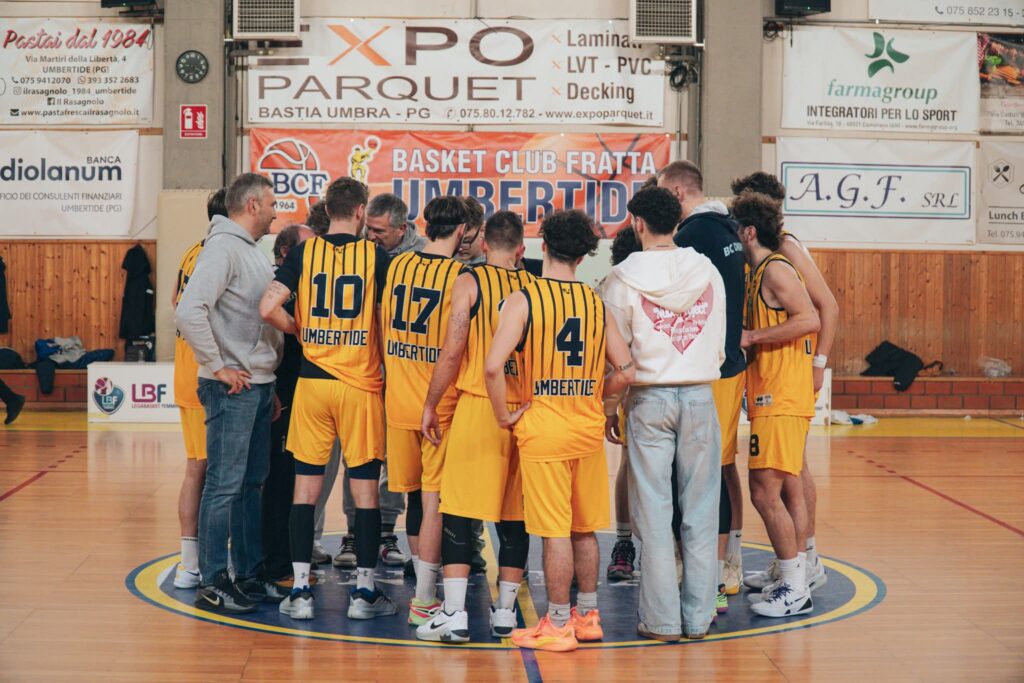 Il BC FRATTA travolge Spoleto e si prepara ai playoff