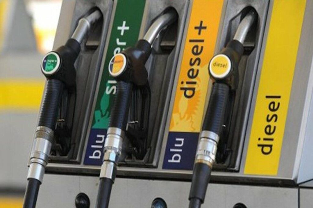 Pd: “Carburanti alle stelle ma il Governo parla d’altro”