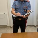 A spasso con coltello da 35 cm, denunciato